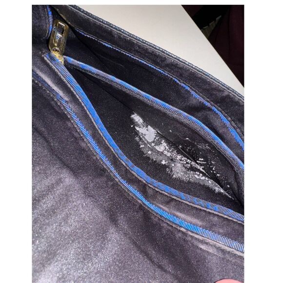 Juicy Couture navy blue pebbled clutch - Picture 5 of 5